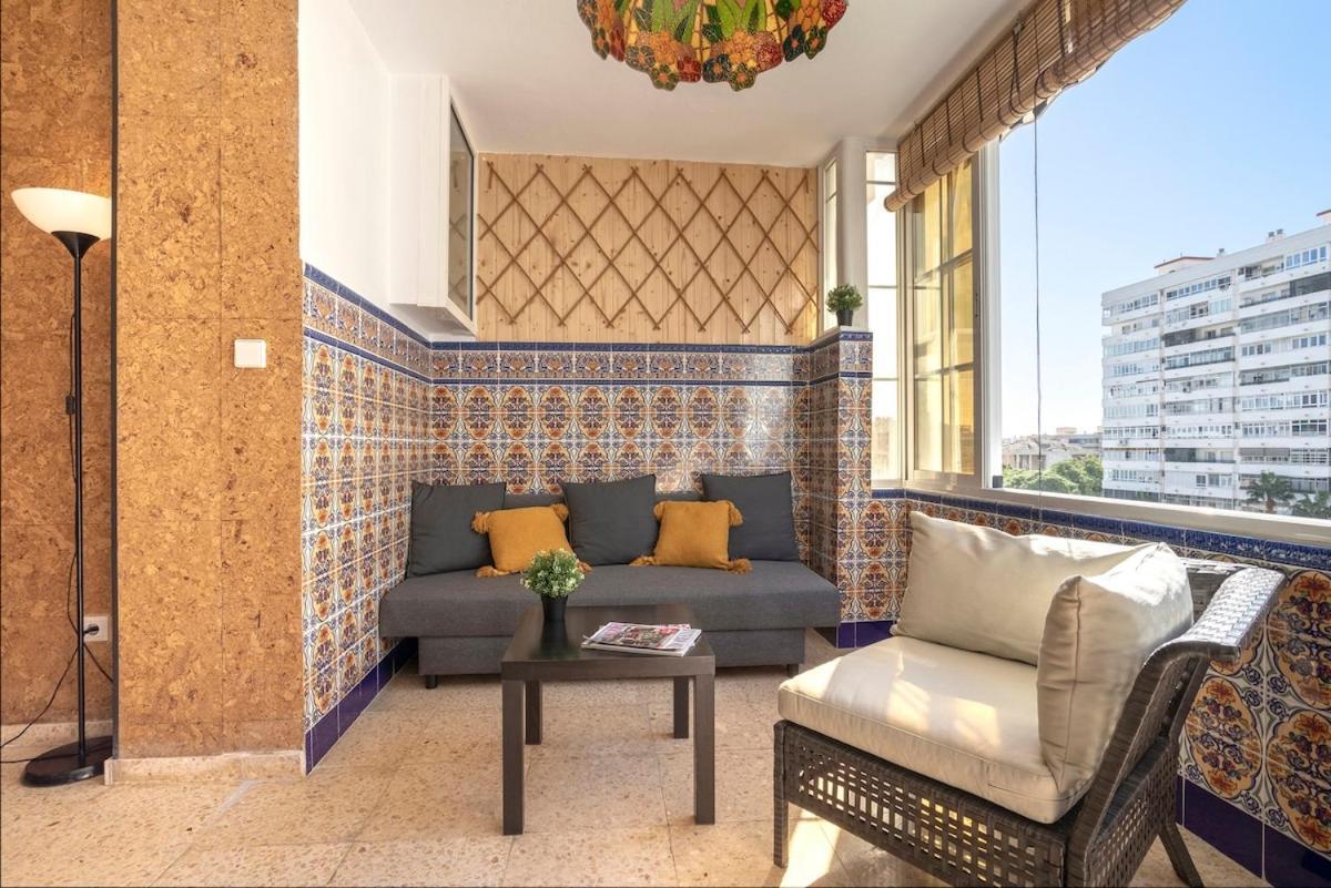 -Malagasunapts- West Beach Malaga Seafood & Relax ภายนอก รูปภาพ