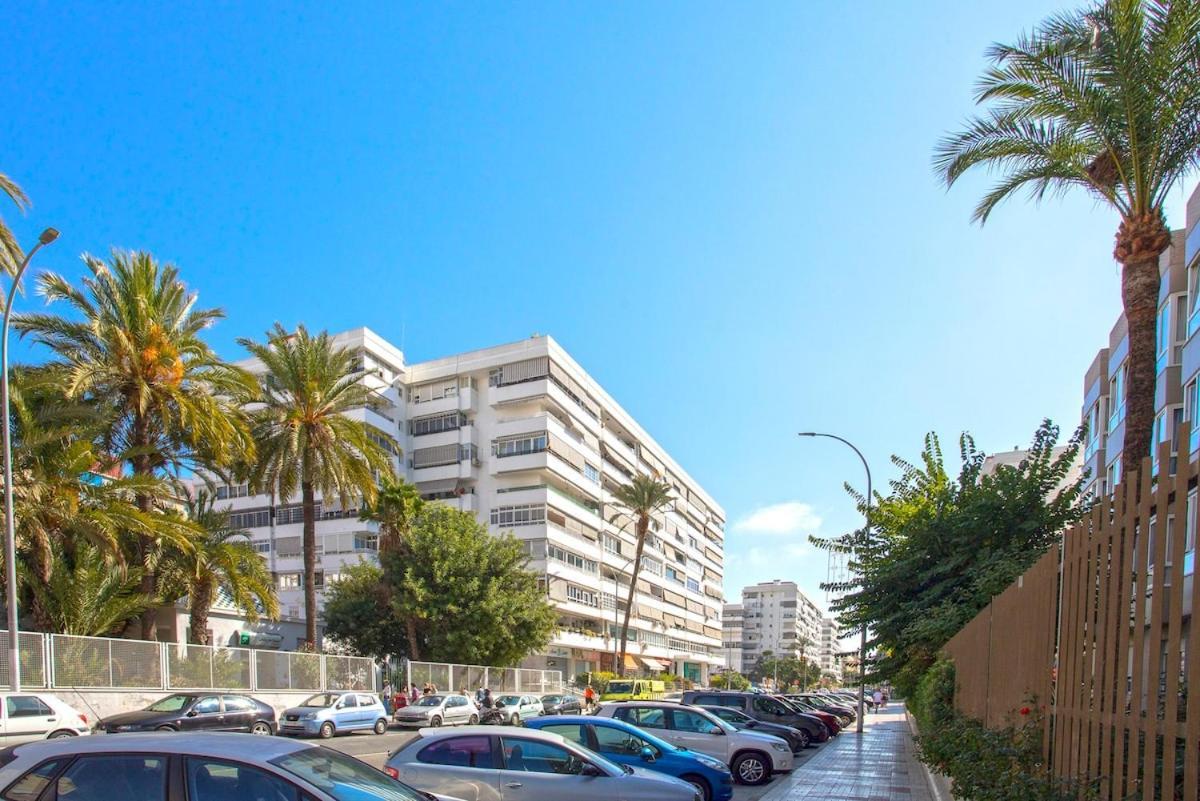 -Malagasunapts- West Beach Malaga Seafood & Relax ภายนอก รูปภาพ